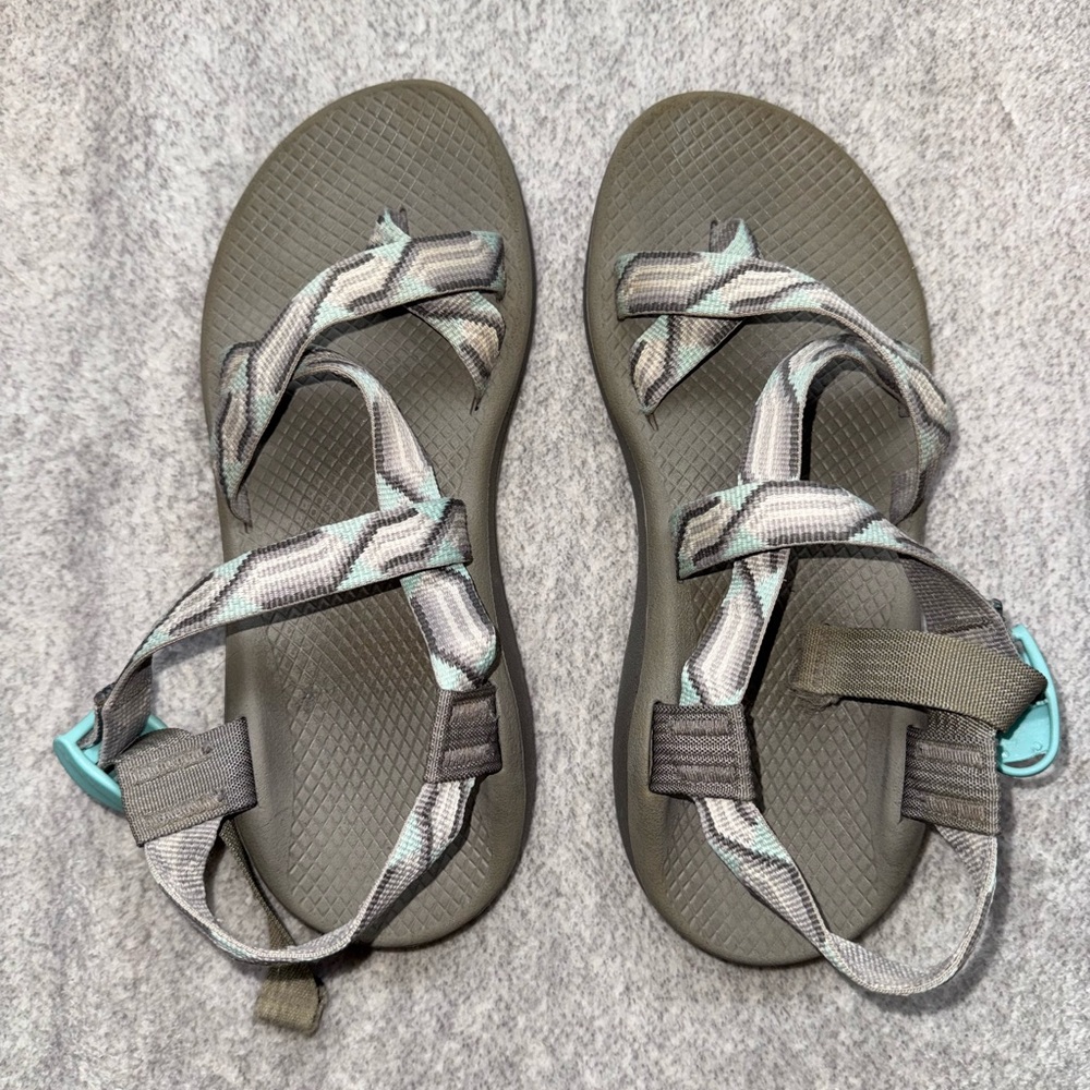 Chacos Women Size 8